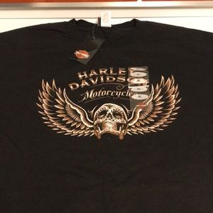 Men’s Harley tee shirt. XL tags attached